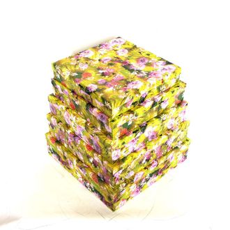 Коробки картонные 503-26 наб. из 5 квад. плоских Полевые цветы (26х26х5-34х34х9)